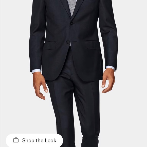 Suitsupply. Dark Grey Napoli SuitPure Wool by Reda Italy. Size 44
